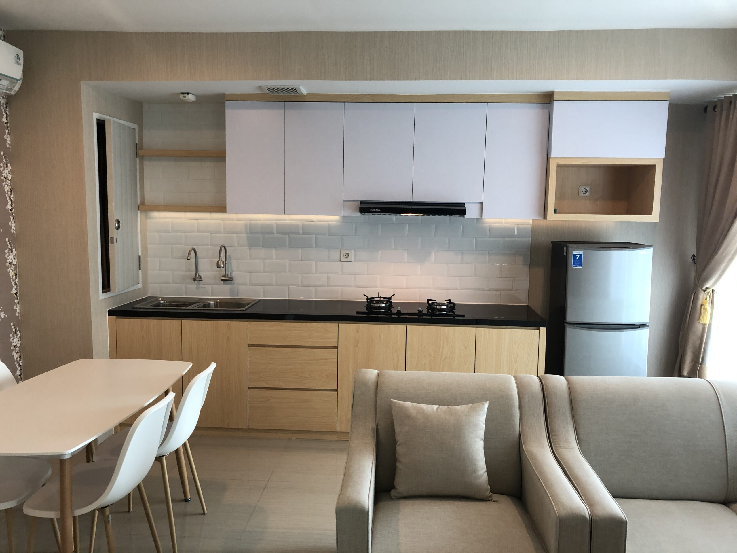 Jasa Desain Interior Rumah Jakarta Timur – Solusi Elegan dan Fungsional untuk Hunian Anda